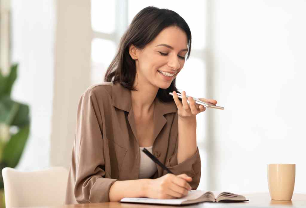 Voice SEO helps a Woman find information